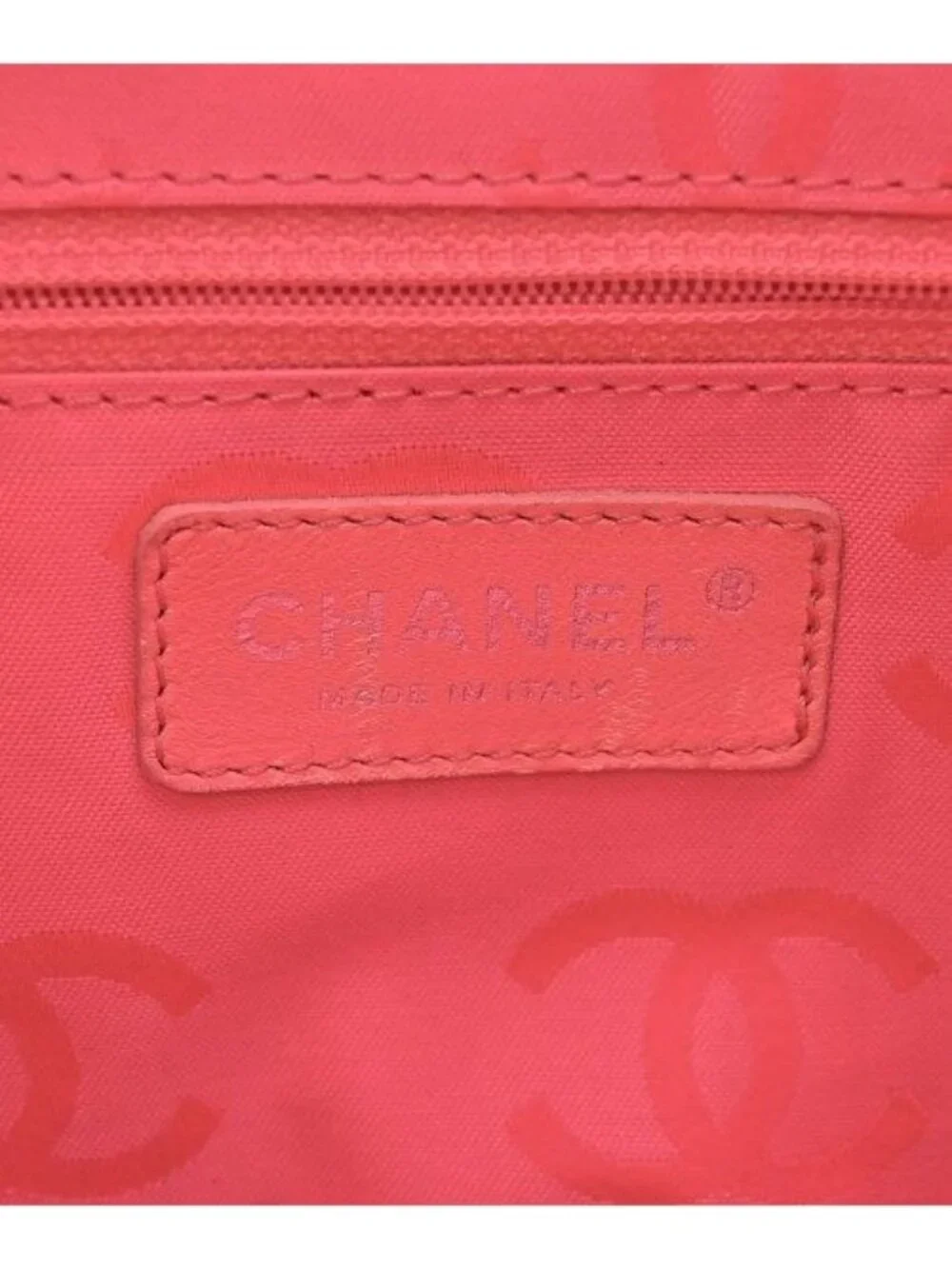★SOLD★ Chanel Tote Black - Picture 4 of 10